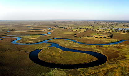 Tour a BOTSWANA, DESDE MAUN A CATARATAS VICTORIA 2026 en español | Tours a Centroamerica